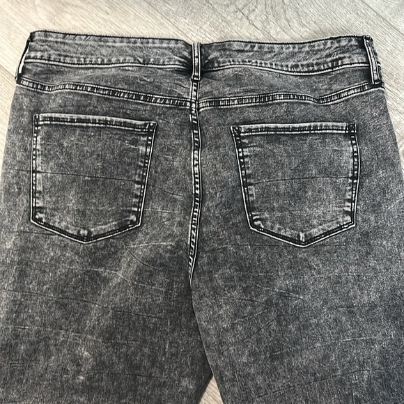 ANA High Rise Black Jeggings - Picture 7 of 8